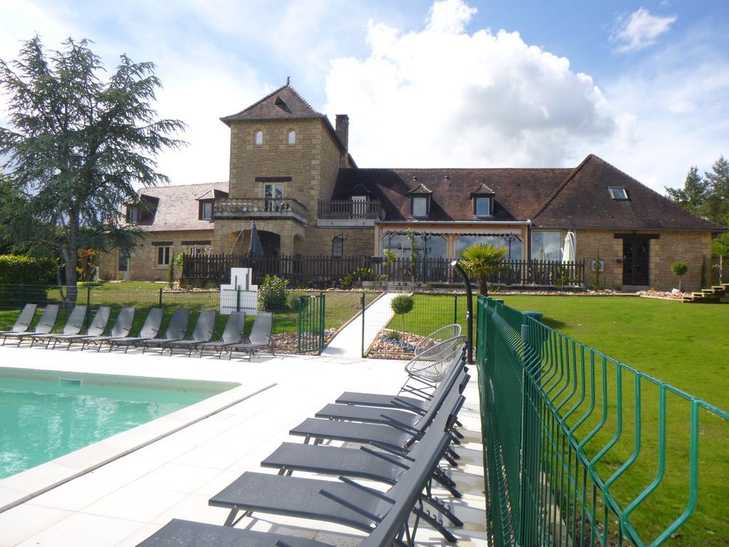 Hotel-Restaurant Les Collines Cublac Exterior photo